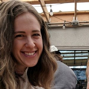 Meet your Posher, Ashley